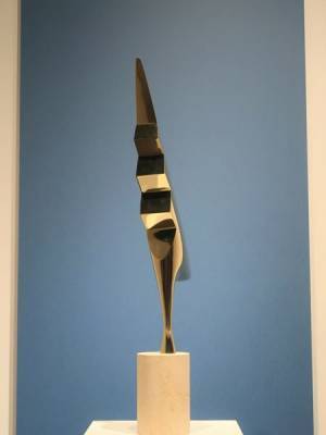 『ブランクーシ　本質を象る』アーティゾン美術館で開幕　パリのアトリエをイメージした展示空間も