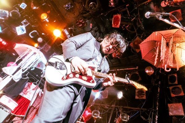 超☆社会的サンダル、大森靖子との対バンに夢叶う！ 熱気で溢れた『オニザワマシロ生誕祭』をレポート