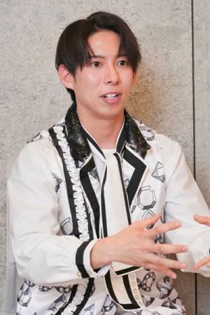 カラフルダイヤモンド初のドキュメンタリー映画が完成！　LiLiCoとの対談で喜びを語る！