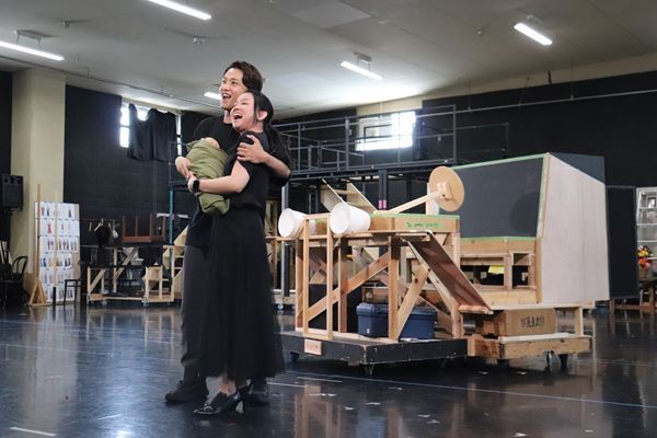 石丸幹二、井上芳雄、安蘭けいらが4曲を披露！　3つの家族の絆を描くミュージカル『ラグタイム』稽古場レポート