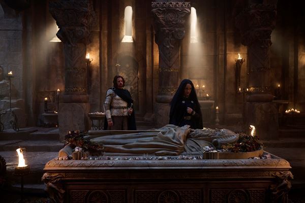 一挙43点！ 『ロード・オブ・ザ・リング：力の指輪』シーズン2、メインビジュアル＆各キャラクターの新たな場面写真公開