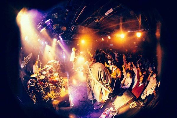 『Grasshopper vol.13』ライブレポート トンボコープ×Hwyl×東京少年倶楽部、心の奥に届く熱い音を浴びた夜