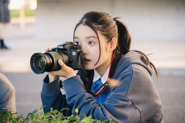 櫻坂46藤吉夏鈴、高石あかり、綱啓永ら出演 『新米記者トロッ子』新着写真10点を一挙公開