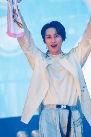 BUDDiiS初の日比谷野外音楽堂ライブレポート「みなさんが僕達の光です」