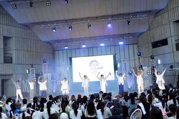 BUDDiiS初の日比谷野外音楽堂ライブレポート「みなさんが僕達の光です」