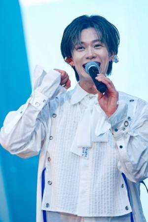 BUDDiiS初の日比谷野外音楽堂ライブレポート「みなさんが僕達の光です」