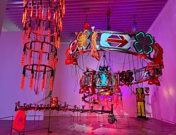 アートチームSIDE COREの大規模個展がワタリウム美術館で　「視点・行動・ストーリーテリング」3つのテーマで作品群を紐解く