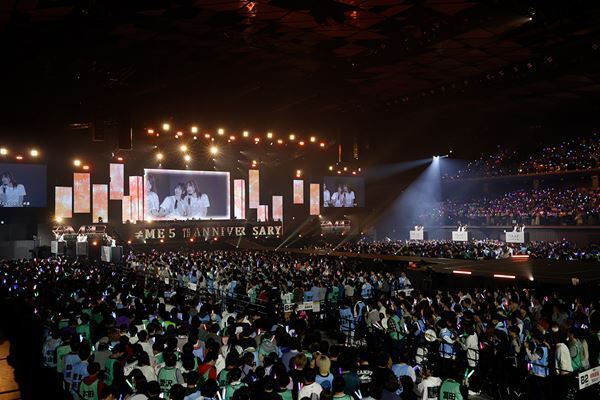 ≠MEが結成5周年記念コンサート開催　メンバーの出身地を巡る全国ツアーをサプライズ発表【レポート】