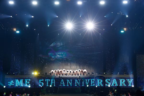 ≠MEが結成5周年記念コンサート開催　メンバーの出身地を巡る全国ツアーをサプライズ発表【レポート】