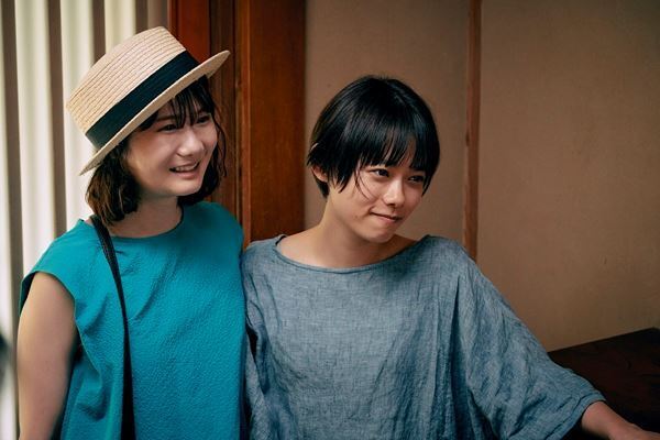 『52ヘルツのクジラたち』“親友同士”の杉咲花＆小野花梨が撮影秘話を語る