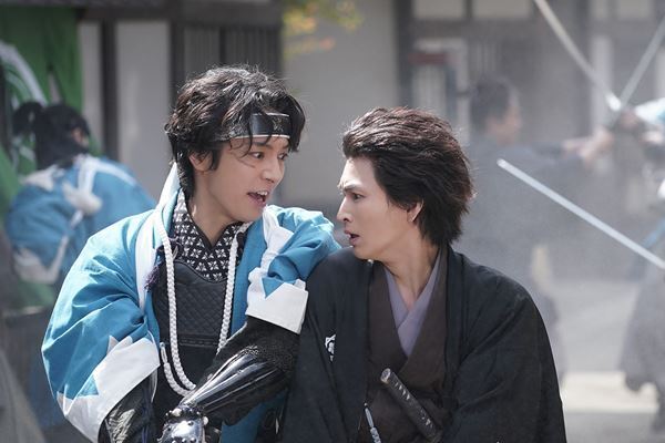 ヤクザ×新選組の迫力ある抗争シーンも　映画『仁義なき幕末-龍馬死闘篇-』場面写真10枚公開