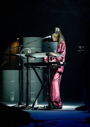 Dios、会場全体がダンスフロアへと変貌！ 『ガソリンツアー 2024』全国ツアー最終公演に密着