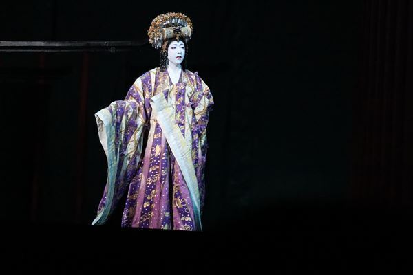 【レポート】スーパー歌舞伎『ヤマトタケル』上演中。隼人、團子、米吉の新世代で見せるスペクタクル。