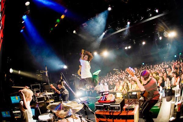 「ふっかーつ！」KANA-BOON　再始動ワンマン＠渋谷WWW X【ライブレポート】