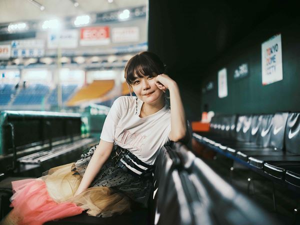 吉澤嘉代子、誕生日に東京ドームで新曲「氷菓子」を生歌唱