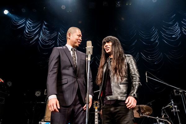 フラッド×金属バットによる“日本で一番ワケの分からない夜” 『KINZOKU Bat NIGHT』オフィシャルレポート