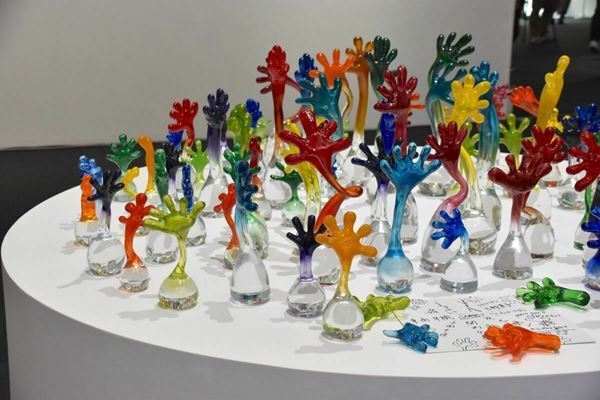 新作を含む約200点を展示　『木梨憲武展 Timingー瞬間の光りー』開催中