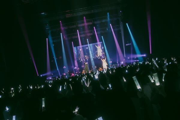 超特急タカシ＆シューヤのアコースティックライブ『せぶいれのうた』Zepp Haneda第2部レポート「この人と一緒なら死ぬまで歌い続けられる」