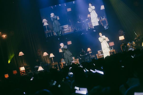 超特急タカシ＆シューヤのアコースティックライブ『せぶいれのうた』Zepp Haneda第2部レポート「この人と一緒なら死ぬまで歌い続けられる」