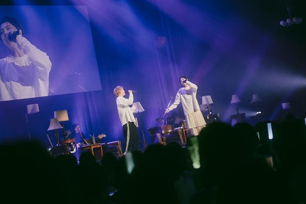 超特急タカシ＆シューヤのアコースティックライブ『せぶいれのうた』Zepp Haneda第2部レポート「この人と一緒なら死ぬまで歌い続けられる」