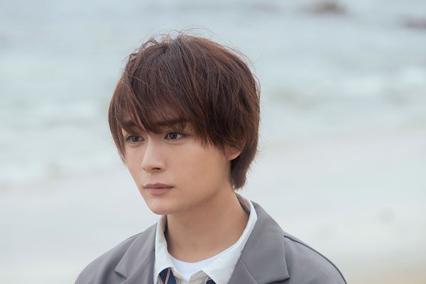 なにわ男子・大西流星の誕生日記念！ 主演映画『恋を知らない僕たちは』恋に揺れ動く表情を収めた場面写真公開