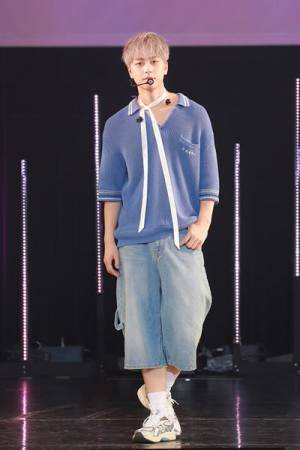 &TEAM、1stシングル『五月雨 (Samidare)』のメディアショーケースで初のアリーナツアー開催をサプライズ発表