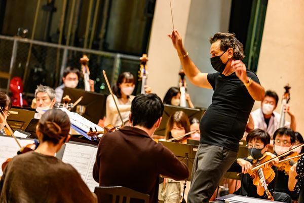 エンニオ・モリコーネ『オフィシャル・コンサート・セレブレーション』本番直前のリハーサルをレポート