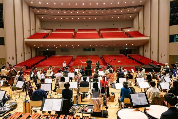 エンニオ・モリコーネ『オフィシャル・コンサート・セレブレーション』本番直前のリハーサルをレポート