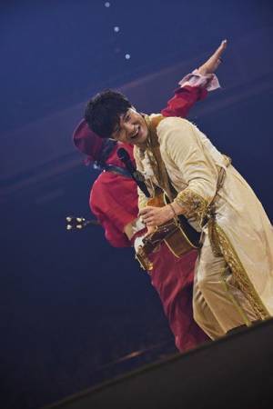 森山直太朗『素晴らしい世界』〈番外篇〉「たった今の“答え”にたどり着いたその瞬間を僕は『素晴らしい世界』と名づけます」【レポート】