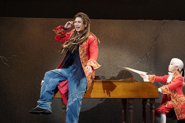 「純粋さに胸を打たれる」古川ヴォルフガングと「無敵感が眩しい」京本ヴォルフガング　2024年版『モーツァルト！』上演中