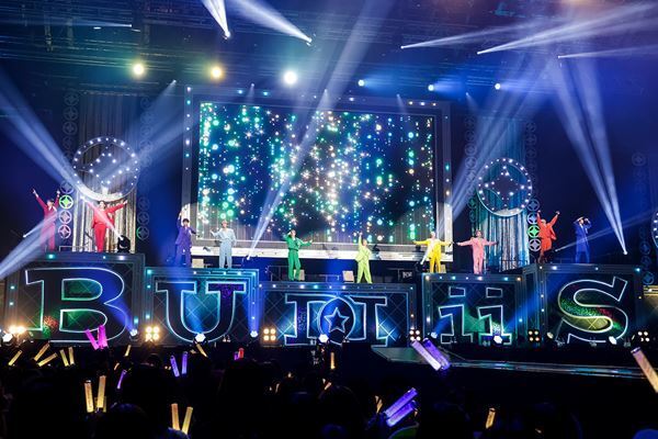 「愛には愛で返していきたい」BUDDiiSがファンにこれからを誓ったライブ「BUDDiiS vol.06 -BRILLIANT-」ライブレポート