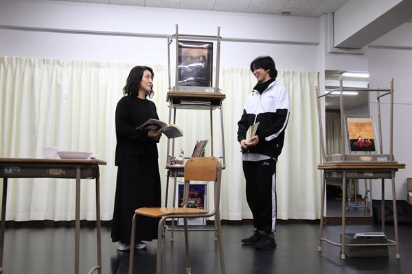 ミュージカル『Play a Life』稽古場レポート　相葉裕樹「誰もが物語の主人公だと感じてもらえる作品」