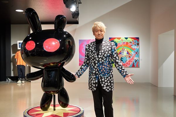 香取慎吾「人生初の巡回展のフィナーレを福島で楽しんでもらいたい」　個展『WHO AM I』来春福島で開催決定