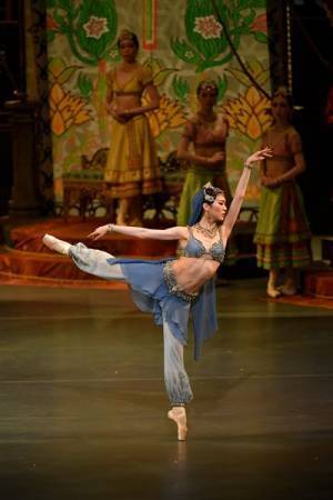 新国立劇場で間もなく開幕。古代インドが舞台のバレエ『ラ・バヤデール』の魅力