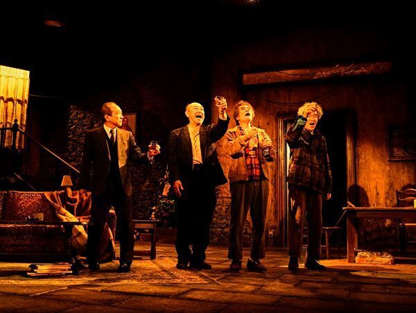 小日向文世、高橋克実らによるクリスマスファンタジー『海をゆく者』本日開幕