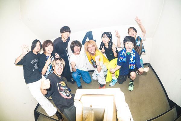 Wienners企画『W Dutch 2024』東京公演、お互いのリスペクト全開！キュウソネコカミとのエモーショナルなツーマンライブをレポート