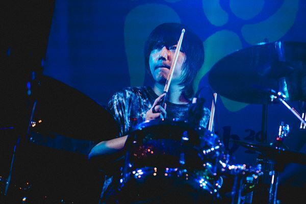 Wienners企画『W Dutch 2024』東京公演、お互いのリスペクト全開！キュウソネコカミとのエモーショナルなツーマンライブをレポート