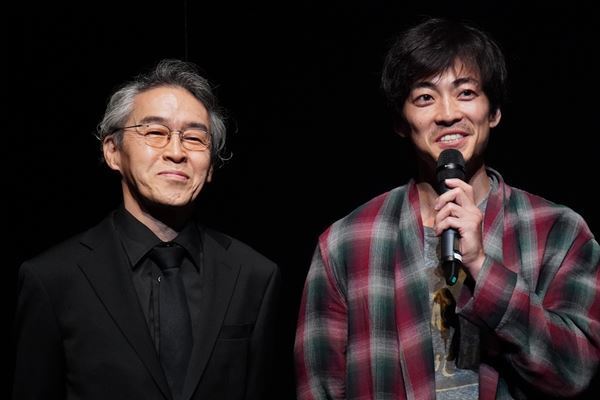 堤真一×瀬戸康史、大東駿介×浅野和之　ジョナサン・マンビィ演出の2作品連続上演が本日開幕