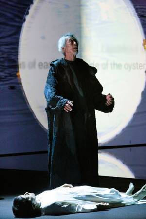 坂本龍一×高谷史郎×田中泯による新作『TIME』世界初演、由緒ある国際舞台芸術祭オランダ･フェスティバルで