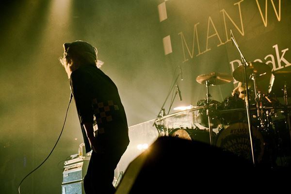 MAN WITH A MISSION、全国ツアーが広島で開幕「イツノ日ニカ大合唱シタイ曲デス」