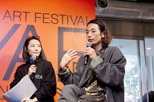 【オフィシャルレポート】森山未來×インバル・ピントトークセッション『ねじまき鳥クロニクル』再演への思い