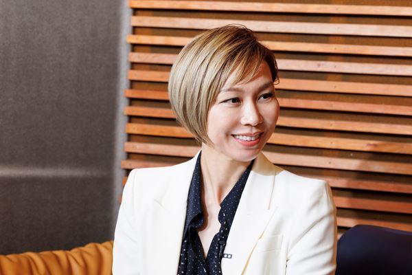 湖月わたる、朝海ひかるが羽山紀代美振り付けのダンス名場面を懐かしむ　WOWOW「宝塚への招待」収録レポート到着