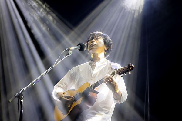 【ライブレポート】Laika Came Back、約4年ぶりの対面ライブ「再会の時」