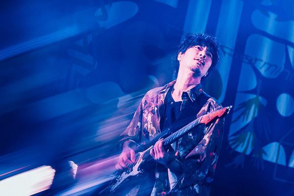 フレデリックが完全復活を遂げ新たなモードへ　ツアー『WELL 噛 ONE』オフィシャルレポート