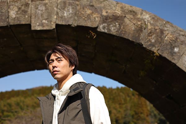 劇団EXILE小野塚勇人、平山温泉観光協会のPR動画に出演　地元出身・芋生悠も登場