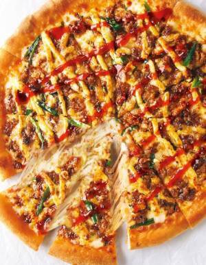 豊富なメニューで色んなピザが楽しめる！　ピザハットの人気定番ピザTOP10