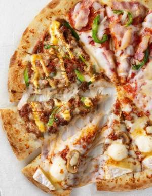 豊富なメニューで色んなピザが楽しめる！　ピザハットの人気定番ピザTOP10