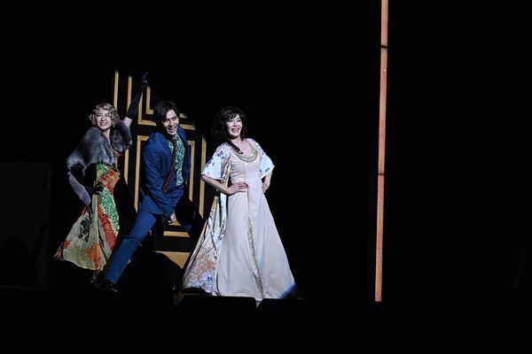 ミュージカル『アニー』初日前会見　舞台写真＆キャストコメント公開