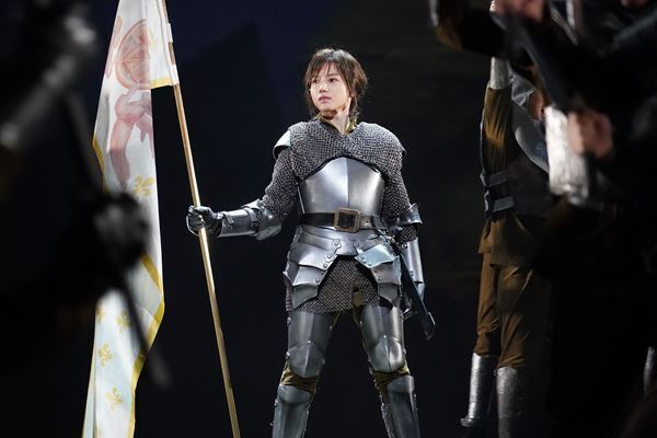 清原果耶のコメント到着　舞台『ジャンヌ・ダルク』開幕