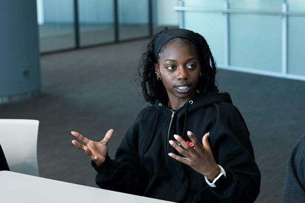 リズムで溢れるステージ！ 人生を変える、元気になれる、それが『STOMP』